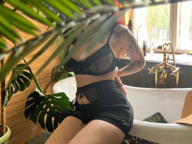 Innysik - Live porn &amp; sex cam - 15739074
