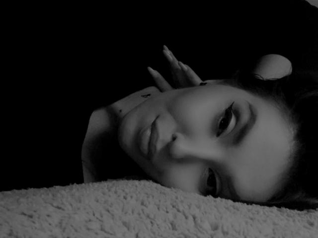 ChaudeGreta - Live sex cam - 17673814