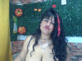 MichelleBrito - Live porn & sex cam - 19808574