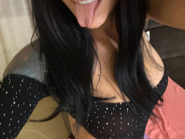 AndraD - Live Sex Cam - 20853082