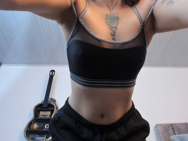 KayMt - Live Sex Cam - 21412594