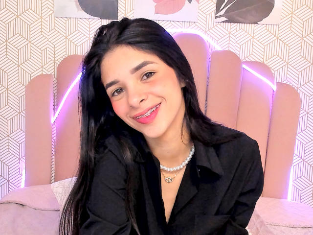 LisaBrunett - Live sex cam - 21751985