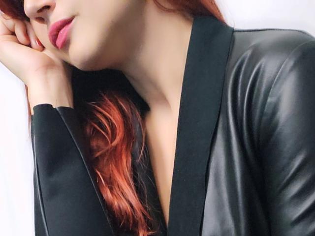 LilouLove - Élő pornó és szexkamera - 22541289