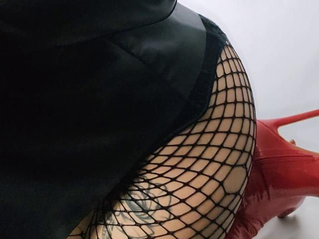 LilouLove - Live Sex Cam - 22541293