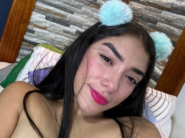 SharonKlart - Élő pornó és szexkamera - 22633789