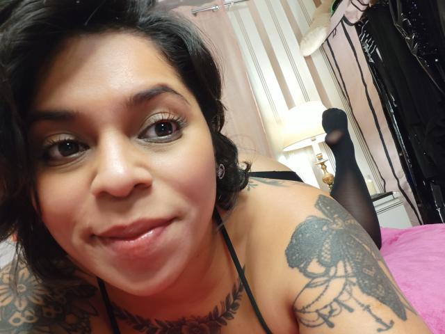Chili - Porno na żywo i seks kamera - 23106541