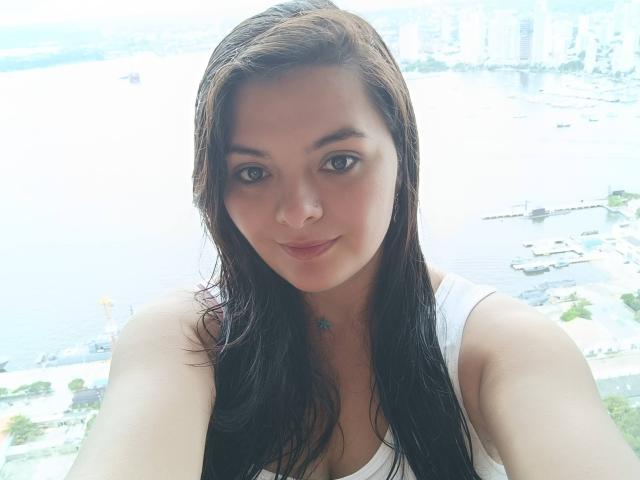 katherinLatin - Live sexe cam - 24595369