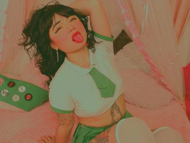 AnnieGrey - Live sex cam - 24681517