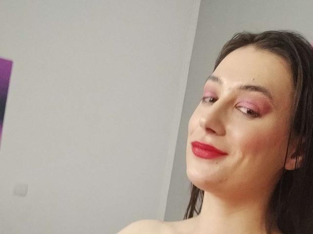 JuliaHuntis - Live Sex Cam - 24839253