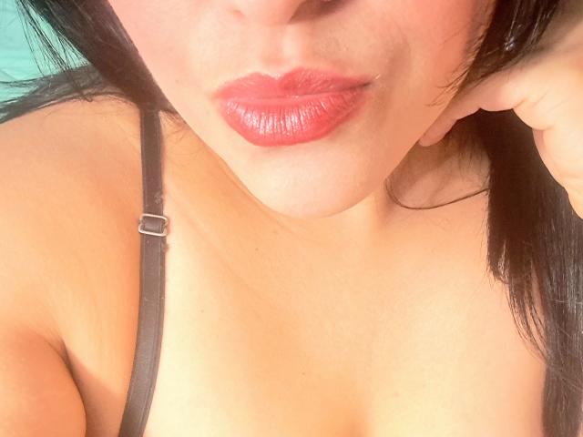 VivianaThomson - Live sex cam - 24987757