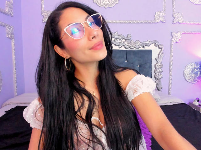 ArianaRogers - Live porn &amp; sex cam - 25012553