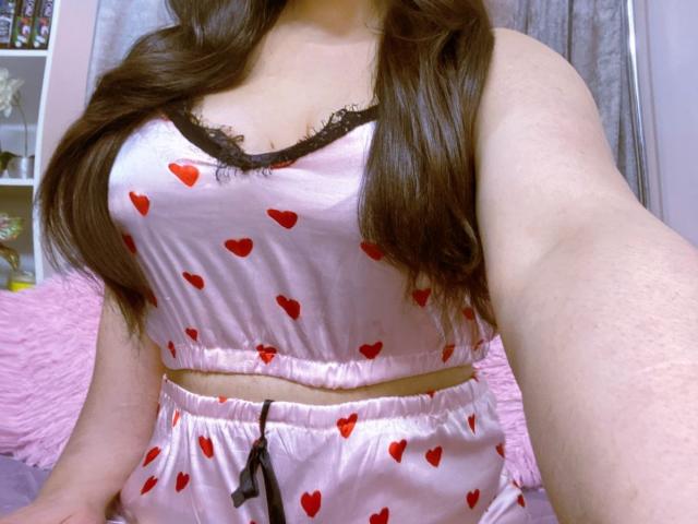 VikkyRose - Live sex cam - 25497353