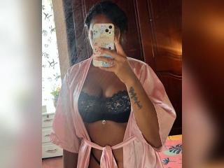TiffanySammy - פורנו בשידור חי ומצלמת סקס - 25716317