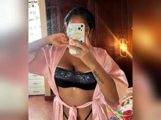 TiffanySammy - פורנו בשידור חי ומצלמת סקס - 25716397