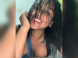 TiffanySammy - פורנו בשידור חי ומצלמת סקס - 25766193