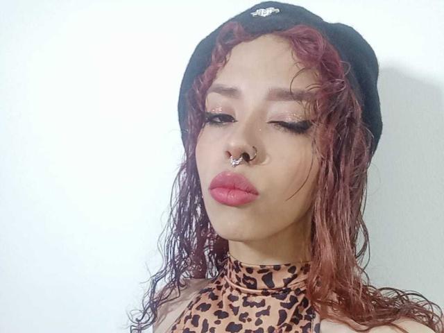 AteneaGrey - Live Sex Cam - 25878377