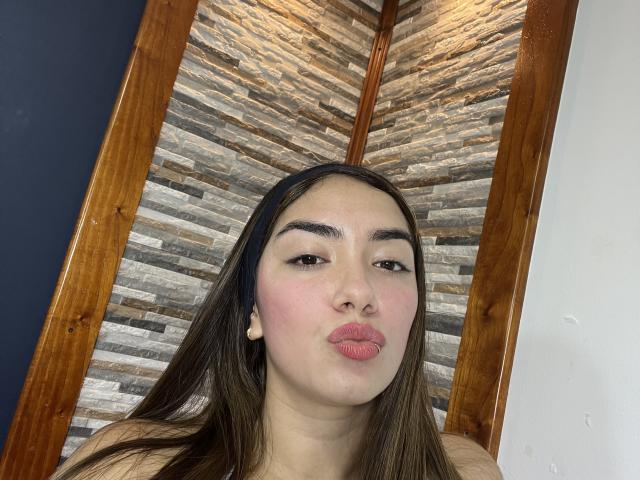 SharonKlart - Live sex cam - 26000593
