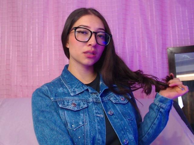 ElizabethMorrison - Live sex cam - 26329573