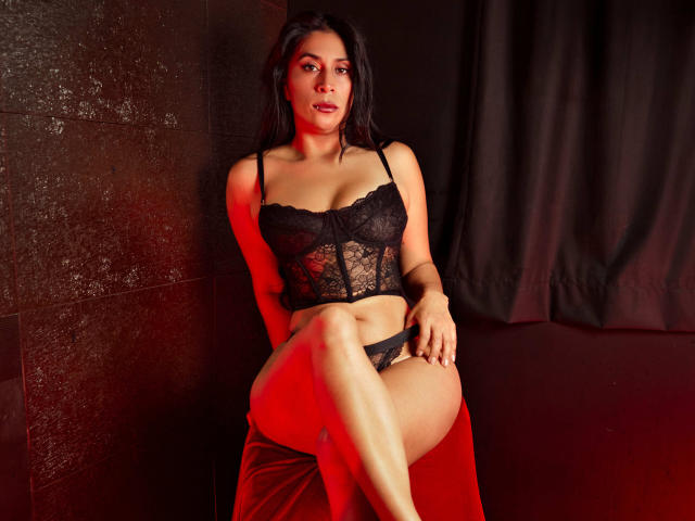 KiimFantasy - Élő pornó és szexkamera - 26515145