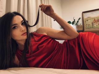 Sexy Profilfoto des Models Dionisia, für eine sehr heiße Liveshow per Webcam!